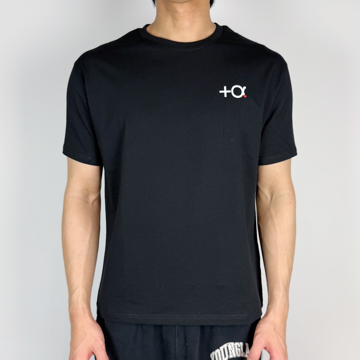 C03　ロゴTシャツ