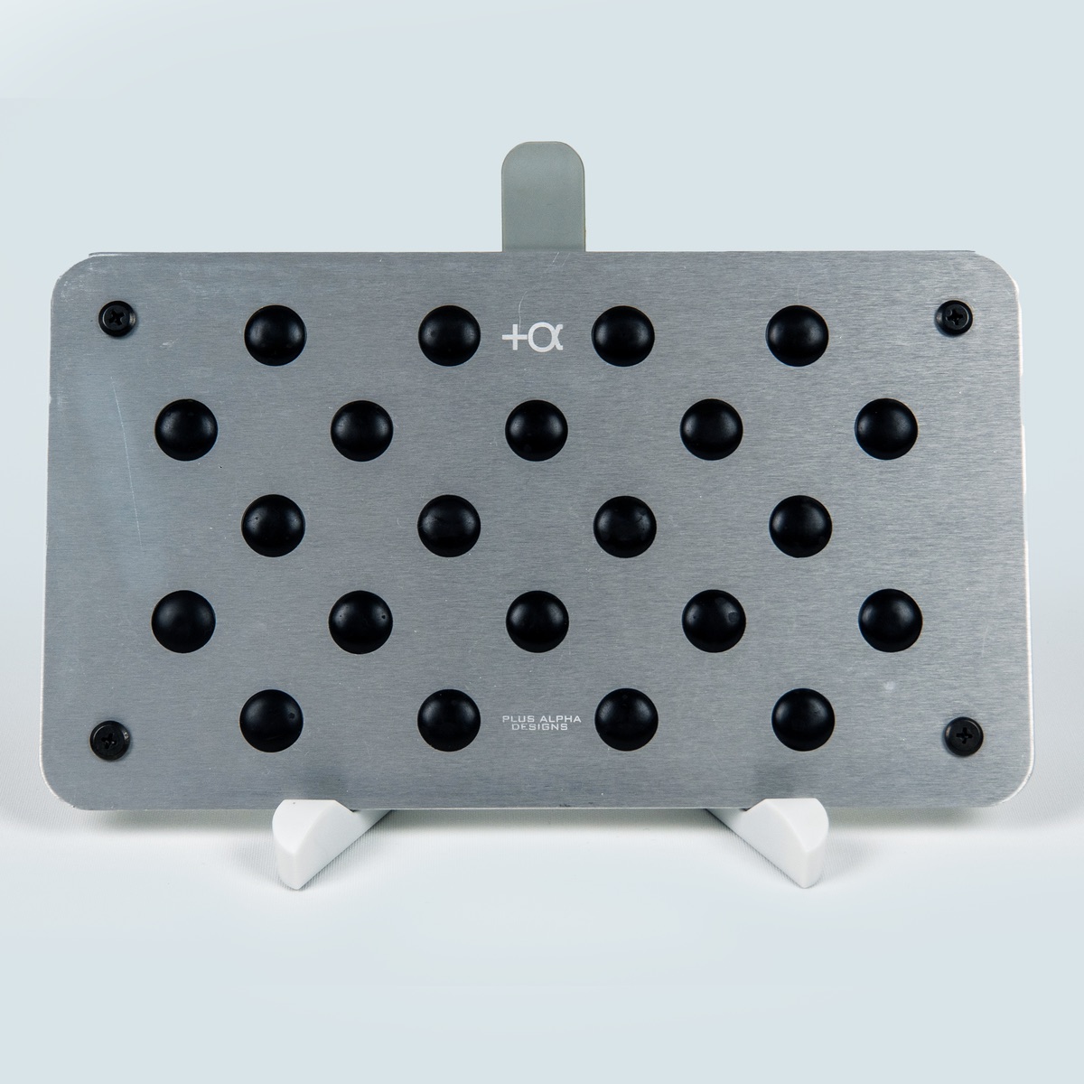 A03　アルミ　フットプレート